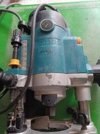Makita boven frees type RP0900 900 w bovenfrees, Ophalen