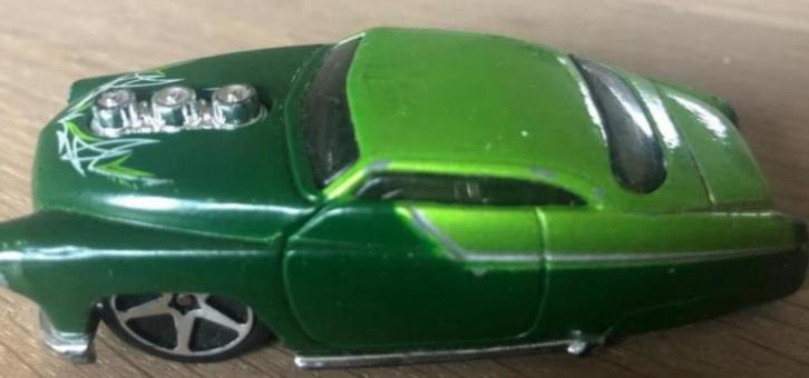 '49 Merc - modelauto van Hot Wheels, Hobby en Vrije tijd, Modelauto's | 1:43, Zo goed als nieuw, Auto, Overige merken, Ophalen of Verzenden
