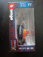 Max Verstappen RB19 Burago 1:43, Hobby en Vrije tijd, Modelauto's | 1:43, Ophalen of Verzenden