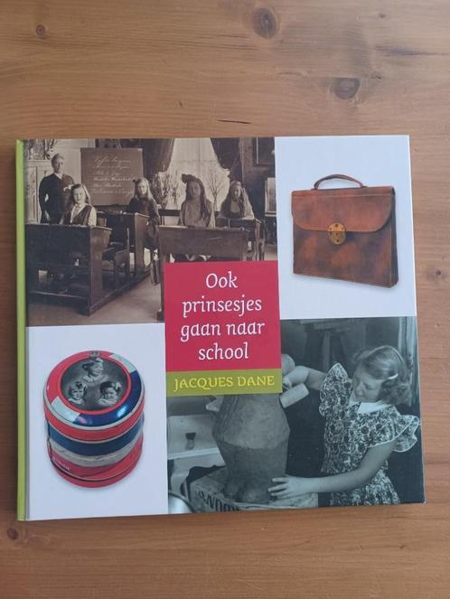 Ook prinsesjes gaan naar school, Boeken, Geschiedenis | Vaderland, Gelezen, 20e eeuw of later, Ophalen of Verzenden