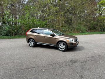 Volvo XC60 3.0 T6 AWD Summum, Youngtimer, 175000 km beschikbaar voor biedingen