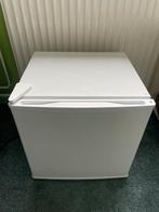 Koelkast, Witgoed en Apparatuur, Koelkasten en IJskasten, Ophalen, Met vriesvak, Minder dan 45 cm, Minder dan 85 cm