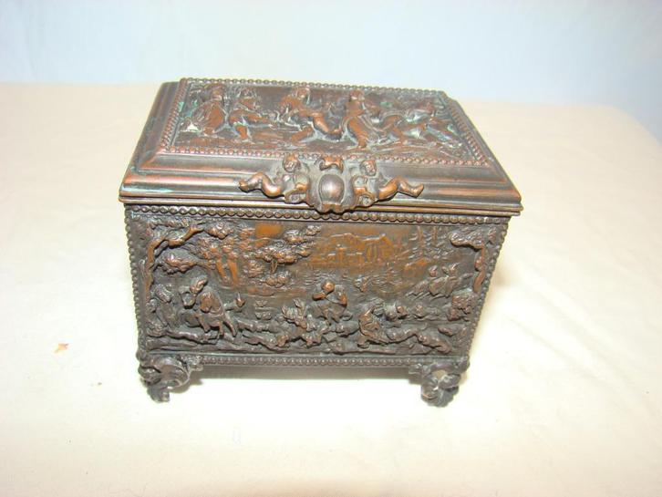 Juwelenkistje ( Antiek, Antiek en Kunst, Kunst | Overige Kunst, Ophalen of Verzenden