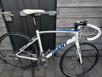 Giant Defy Rabobank Racefiets - Shimano Tiagra beschikbaar voor biedingen