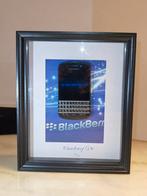 Frame met blackberry Q10  

Afmetingen : 22.7 X 27., Ophalen of Verzenden, Zo goed als nieuw