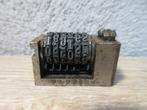 Drukletters cijfers drukpers numeroteur, Antiek en Kunst, Antiek | Gereedschap en Instrumenten, Ophalen of Verzenden