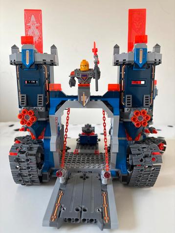 Lego Nexo Knights Fortrex 70317 beschikbaar voor biedingen