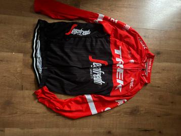 Trek lange mouwen shirt beschikbaar voor biedingen
