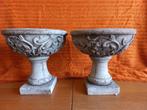 Betonnen schalen op poot. Hoogte 25cm breedte 25cm., Gebruikt, Schaal, Rond, Ophalen of Verzenden