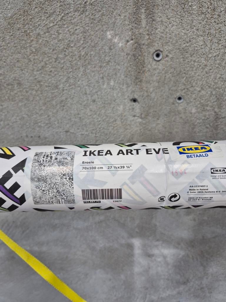 2x IKEA ART EVENT 2015 POSTER MOTIEF EROSIE 70x100 in koker, Ophalen of Verzenden, Zo goed als nieuw, Deurposter of groter, Film en Tv