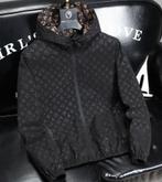 1 op 1 Louis Vuitton jas, Zwart, Ophalen, Maat 38/40 (M), Louis Vuitton
