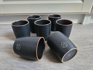 Zwarte koffiekopjes Zusss 7cm hoog beschikbaar voor biedingen
