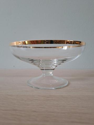 Mooie vintage glazen dessert coupes gouden rand set van 4 beschikbaar voor biedingen