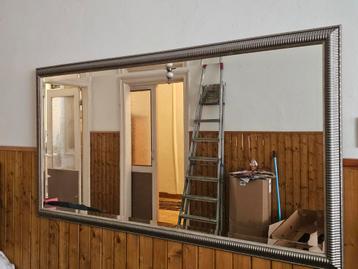 Wandspiegel 166 x 86 cm beschikbaar voor biedingen