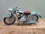 Schuco: DKW RT 350 (schaal 1/10) zo goed als nieuw!!, Ophalen of Verzenden, Zo goed als nieuw, 1:9 t/m 1:12, Motor