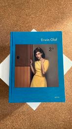 Erwin Olaf - Volume 1 - Aperture, Ophalen of Verzenden, Zo goed als nieuw