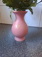 Roze keramiek de gebroeders vaas met kunstbloemen., Binnen, Ophalen of Verzenden, Zo goed als nieuw, N.v.t