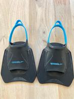 SPEEDO Korte zwemvliezen Biofuse fitness fins grijs/blauw, Watersport en Boten, Ophalen of Verzenden, Zwem- of Duikvliezen