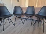 Kuipstoeltjes van kunsstof., Huis en Inrichting, Stoelen, Ophalen of Verzenden, Zo goed als nieuw, Eén