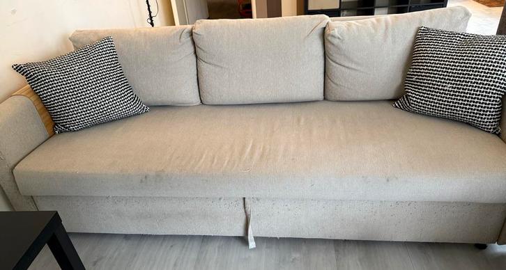 Beige Friheten Slaapbank - Ikea - SALE! 60% off!, Huis en Inrichting, Banken | Bankstellen, Gebruikt, Rechte bank, Driepersoons