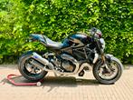 Ducati monster 1200R, 2 cilinders, 1198 cc, Particulier, Meer dan 35 kW