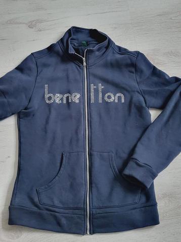 Benetton vest maat XL/158 beschikbaar voor biedingen