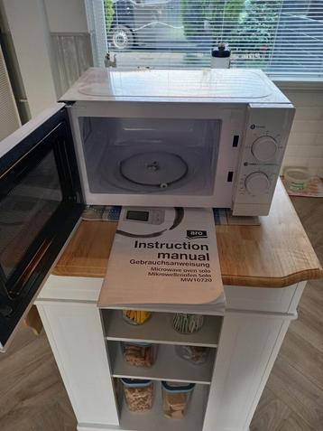 Zo goed als nieuwe magnetron beschikbaar voor biedingen