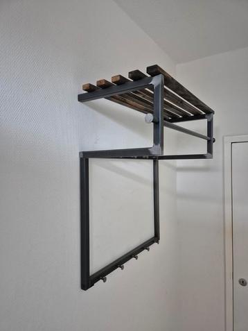 Industriële Wandkapstok Metaal/Hout beschikbaar voor biedingen