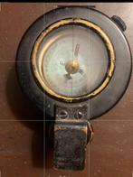 Antiek Land Kompas, Ophalen