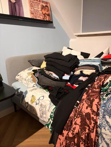 IKEA bed 140x200 met matras - snel ophalen! - afbeelding 3