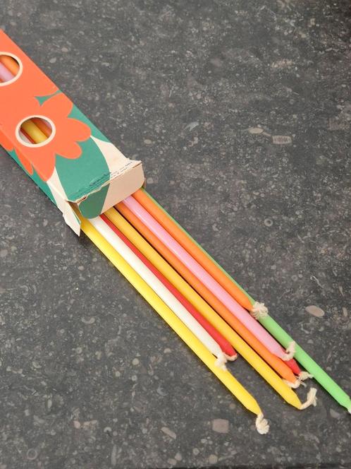 Vintage jaren zeventig Goudse kaarsen., Huis en Inrichting, Woonaccessoires | Kandelaars en Kaarsen, Nieuw, Minder dan 25 cm, Overige materialen