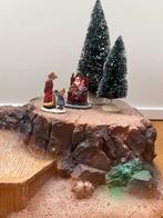 Lemax bergplateau incl miniaturen en bomen, Diversen, Kerst, Ophalen of Verzenden, Zo goed als nieuw