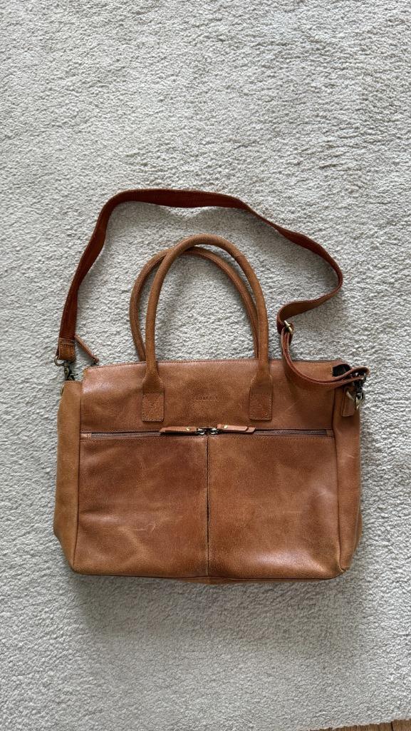Burkely Valerie Vintage Laptop Bag 15" cognac - leer, Computers en Software, Laptoptassen, Zo goed als nieuw, Aktetas, 15 inch