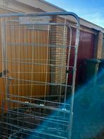Rolcontainer met 2 Heksen, Ophalen