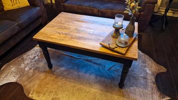Houten Salontafel - Zo goed als nieuw! beschikbaar voor biedingen
