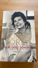 Sophia Loren - Ieri, Oggi, Domani (Autobiografie), Ophalen of Verzenden, Gelezen, Film, Tv en Media