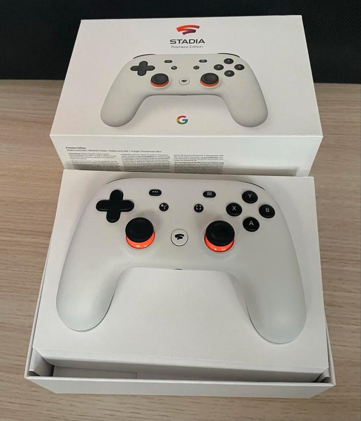 Google Stadia Controller - 2 stuks, Spelcomputers en Games, Spelcomputers | Overige, Zo goed als nieuw, Ophalen of Verzenden