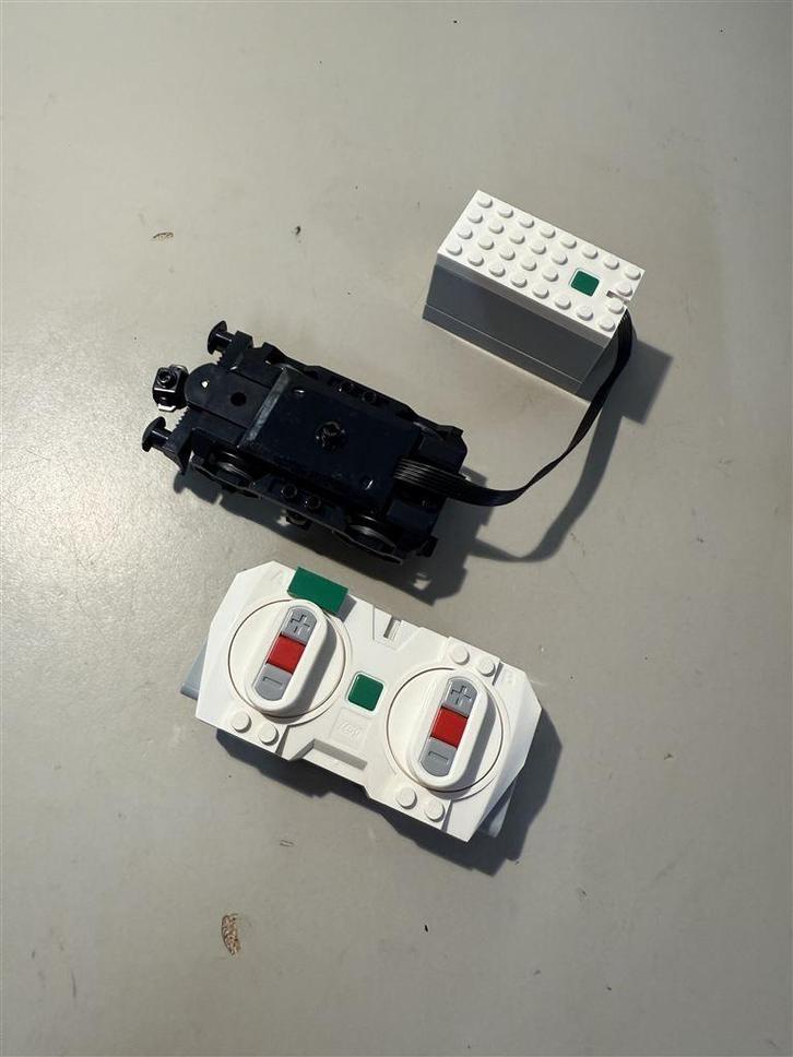 Lego Powered Up Train Power Motor Remote battery, Kinderen en Baby's, Speelgoed | Duplo en Lego, Zo goed als nieuw, Ophalen of Verzenden