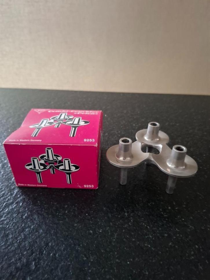 nagel kandelaar orion in org. verpakking, Antiek en Kunst, Antiek | Kandelaars, Overige materialen, Ophalen of Verzenden