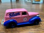 Modelauto classic cars lledo 1939 Chevrolet Panel Van, Ophalen of Verzenden, Zo goed als nieuw, Auto