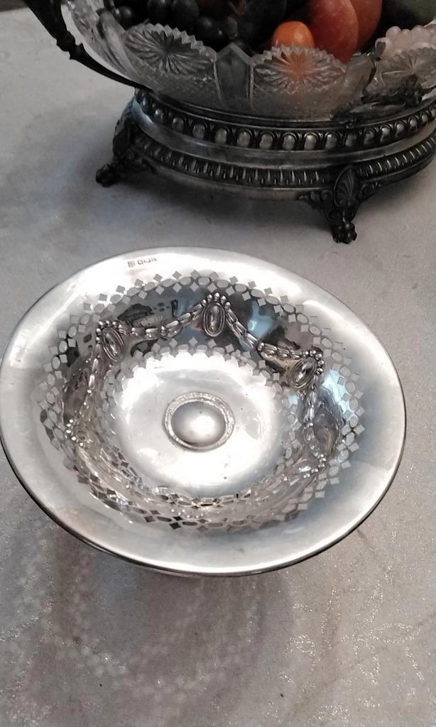 Zilver schaaltje., Antiek en Kunst, Antiek | Schalen, Ophalen of Verzenden