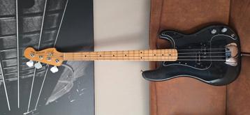 Fender Presicion 1978 beschikbaar voor biedingen