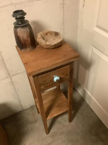 Krukje plantentafel massief Teak hout vintage landelijk 55€ beschikbaar voor biedingen