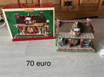 3 Verschillende lemax huisjes, Diversen, Kerst, Ophalen of Verzenden, Zo goed als nieuw