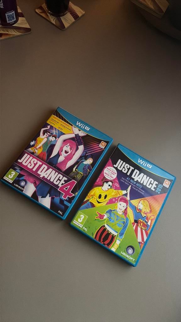 Wii U Just dance 4 & Just dance 2015, Spelcomputers en Games, Games | Nintendo Wii U, Muziek, Ophalen of Verzenden, Zo goed als nieuw