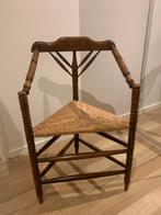 Antieke hoekstoel met biezenzitting, ca. 1900, Antiek en Kunst, Antiek | Meubels | Stoelen en Banken, Ophalen