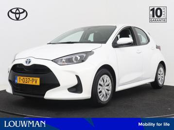 Toyota Yaris 1.5 Hybrid Active | Navigatie | Climate Control beschikbaar voor biedingen