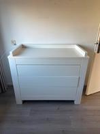 Witte baby commode, Kinderen en Baby's, Kinderkamer | Commodes en Kasten, Ophalen, Zo goed als nieuw, 75 tot 100 cm, Opstaande rand