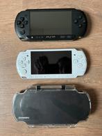 2x PlayStation portable met hoes en 19 games, Spelcomputers en Games, Spelcomputers | Sony PSP, Ophalen of Verzenden, Gebruikt