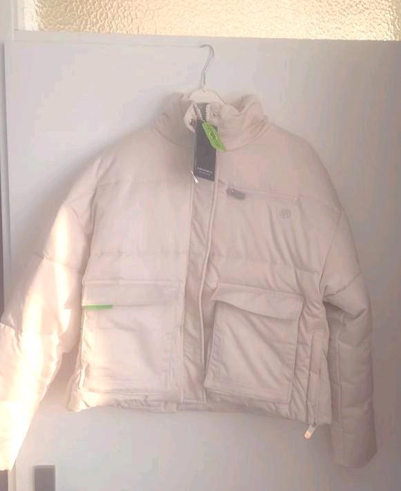 Elias Rumelis gave off-white dikke gewatteerde bomber maat S, Kleding | Dames, Jassen | Winter, Nieuw, Maat 36 (S), Wit, Ophalen of Verzenden